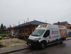 Zateplení novostavby dřevostavby typu bungalov pomocí foukané izolace